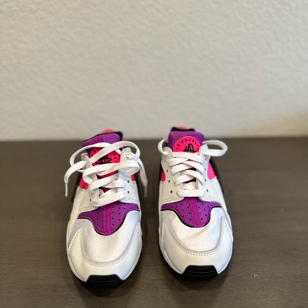 Nike Air Huarache - Picture 2 of 7